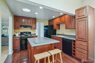 6732 14th Ave SW, Seattle, WA 98106 - Photo 8