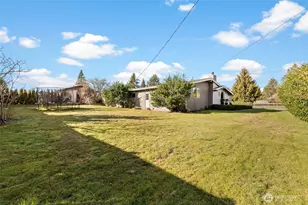 24228 47th Ave SE, Woodinville, WA 98072 - Photo 32