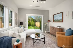 5028 35th Ave NE, Seattle, WA 98105 - Photo 8