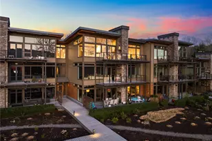 4323 E Lake Sammamish Pkwy SE, Issaquah, WA 98029 - Photo 2