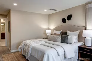 4437 Lake Washington Blvd NE, Kirkland, WA 98033 - Photo 16