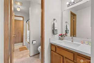 12351 SE 41st Ln, Bellevue, WA 98006 - Photo 20