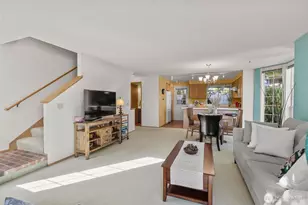 12351 SE 41st Ln, Bellevue, WA 98006 - Photo 6