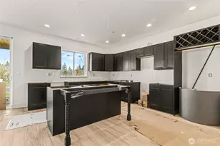 7651 Deschutes Heights Ct SE, Tumwater, WA 98501 - Photo 6