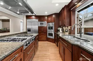 23502 25th Dr SE, Bothell, WA 98021 - Photo 16