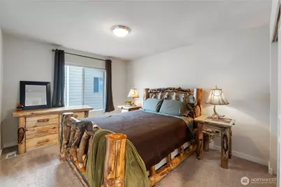 329 S Spruce Street, Buckley, WA 98321 - Photo 24