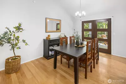 11828 NE 103rd Place, Kirkland, WA 98033 - Photo 6