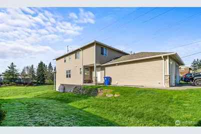 2905 11th Street #C & D, Everett, WA 98201 - Photo 2