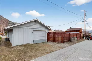 1427 Seneca Street S, Wenatchee, WA 98801 - Photo 38