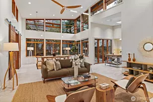 4057 NE 56th St, Seattle, WA 98105 - Photo 4