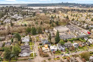 4057 NE 56th St, Seattle, WA 98105 - Photo 38