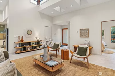 4057 NE 56th Street, Seattle, WA 98105 - Photo 14