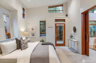 4057 NE 56th St, Seattle, WA 98105 - Photo 22