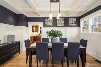 5113 47th Avenue NE, Seattle, WA 98105 - Photo 8