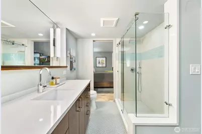 2621 2nd Avenue #1002, Seattle, WA 98121 - Photo 18