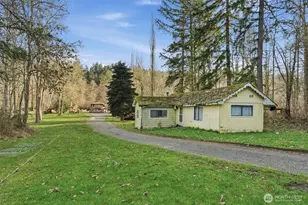 34315 Tanwax Dr E, Eatonville, WA 98328 - Photo 6