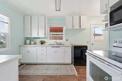 1017 Smith Avenue, Richland, WA 99354 - Photo 4