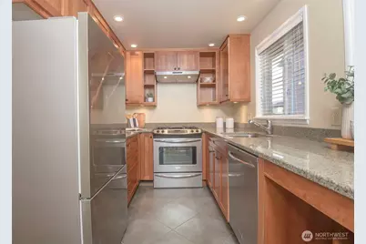 865 NW 75th Street, Seattle, WA 98117 - Photo 8