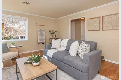 865 NW 75th Street, Seattle, WA 98117 - Photo 2