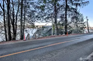 11181 E State Route 106, Union, WA 98592 - Photo 4