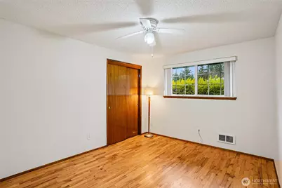 29245 Kent Black Diamond Road SE, Kent, WA 98042 - Photo 12