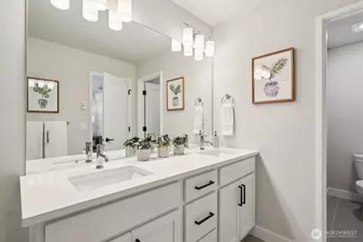 18757 76th Avenue W, Edmonds, WA 98037 - Photo 14