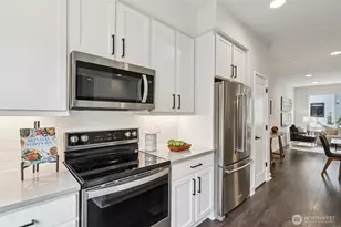 18757 76th Ave W, Lynnwood, WA 98037 - Photo 6