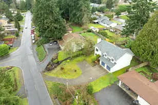 7910 E Glen Dr, Everett, WA 98203 - Photo 10