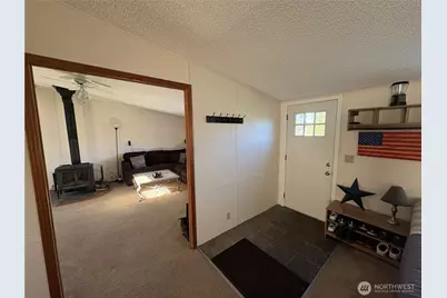 26007 NW Circle Street, Poulsbo, WA 98370 - Photo 2