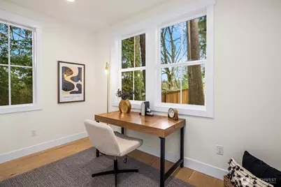 11814 NE 103rd Place, Kirkland, WA 98033 - Photo 16