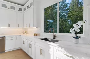 15410 NE 103rd Way, Redmond, WA 98052 - Photo 6