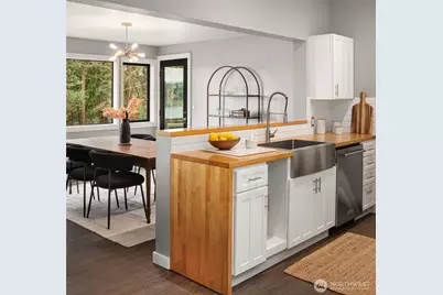 10100 SW Quartermaster Drive, Vashon, WA 98070 - Photo 8