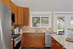 12411 NE 108th Pl, Kirkland, WA 98033 - Photo 22