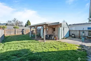 438 Front Ave, Castle Rock, WA 98611 - Photo 18