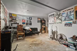 438 Front Ave, Castle Rock, WA 98611 - Photo 16