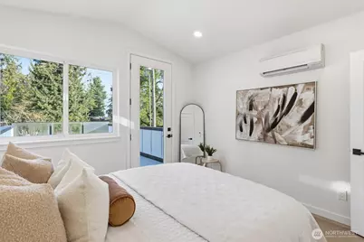 1511 96th Avenue NE, Seattle, WA 98115 - Photo 14