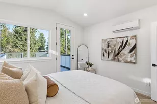 1511 96th Ave NE, Seattle, WA 98115 - Photo 14