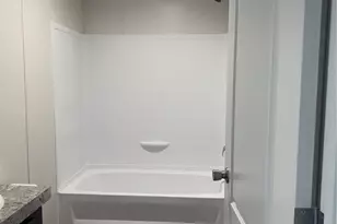 200 W Hawthorne St, Connell, WA 99326 - Photo 6