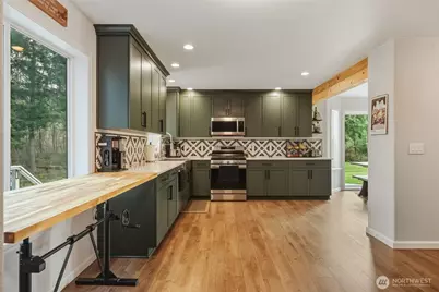 7736 Johnson Point Road NE, Olympia, WA 98516 - Photo 14