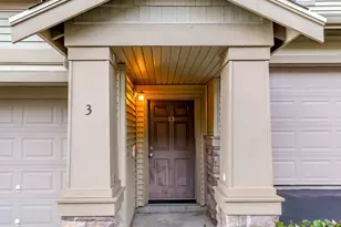 15325 SE 155th Pl, Renton, WA 98058 - Photo 2