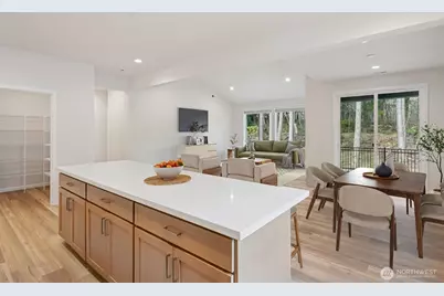 1303 60th Avenue NE, Tacoma, WA 98422 - Photo 6