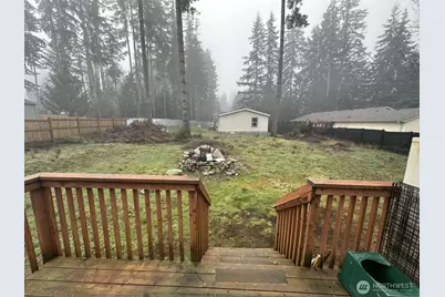 241 E Park Loop, Shelton, WA 98584 - Photo 2