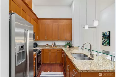 3150 W Government Way #101, Seattle, WA 98199 - Photo 12