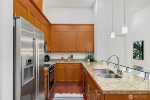 3150 W Government Way, Seattle, WA 98199 - Photo 12