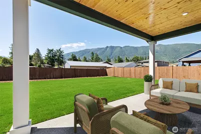 691 SE 12th Place #26, North Bend, WA 98045 - Photo 24
