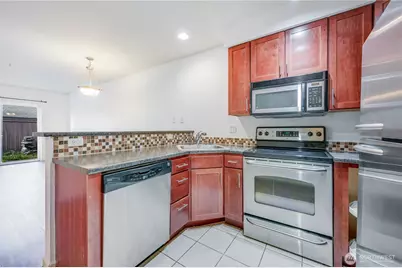 7322 Rainer Avenue S #107, Seattle, WA 98108 - Photo 10