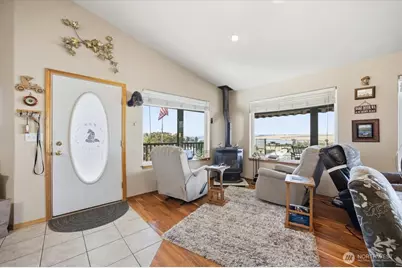 372 Harbor Boulevard, Burbank, WA 99323 - Photo 12