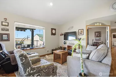 372 Harbor Boulevard, Burbank, WA 99323 - Photo 14