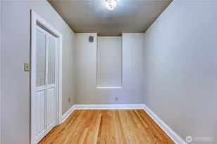 5810 Cowen Pl NE, Seattle, WA 98105 - Photo 10