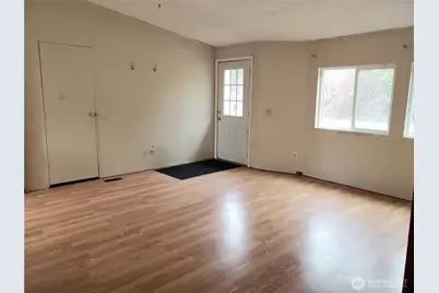 216 205th Avenue E, Lake Tapps, WA 98391 - Photo 10